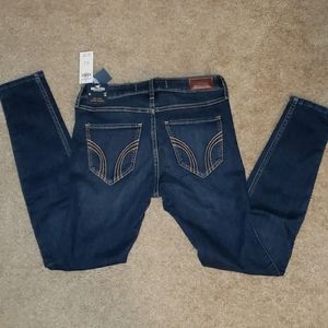 SOLD!!!!!!!!Hollister Jean's
